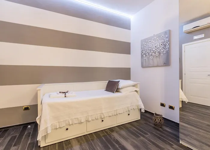 Gasthuis Trastevere Sweet House 4*